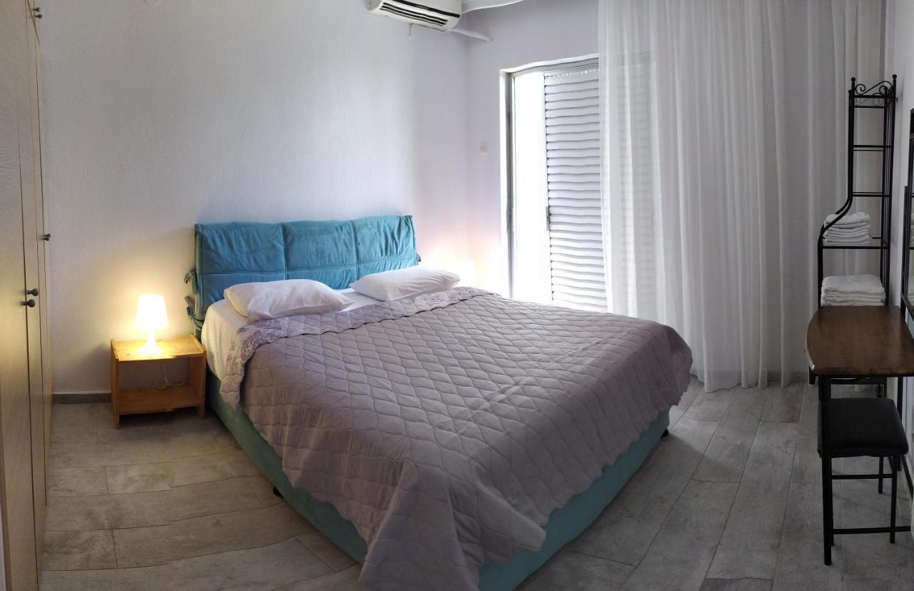 Luca Apartments PalaiónTsiflíkion Εξωτερικό φωτογραφία