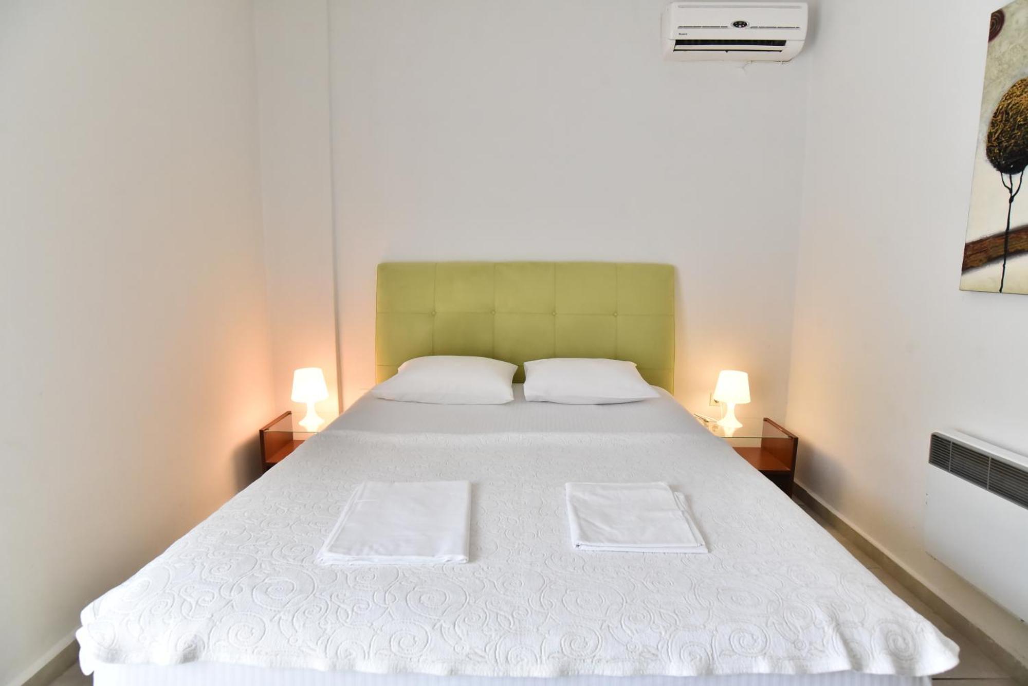 Luca Apartments PalaiónTsiflíkion Εξωτερικό φωτογραφία